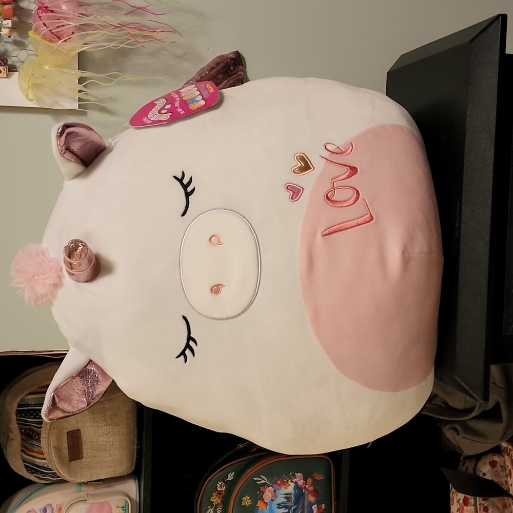 Unicorn squushmellow